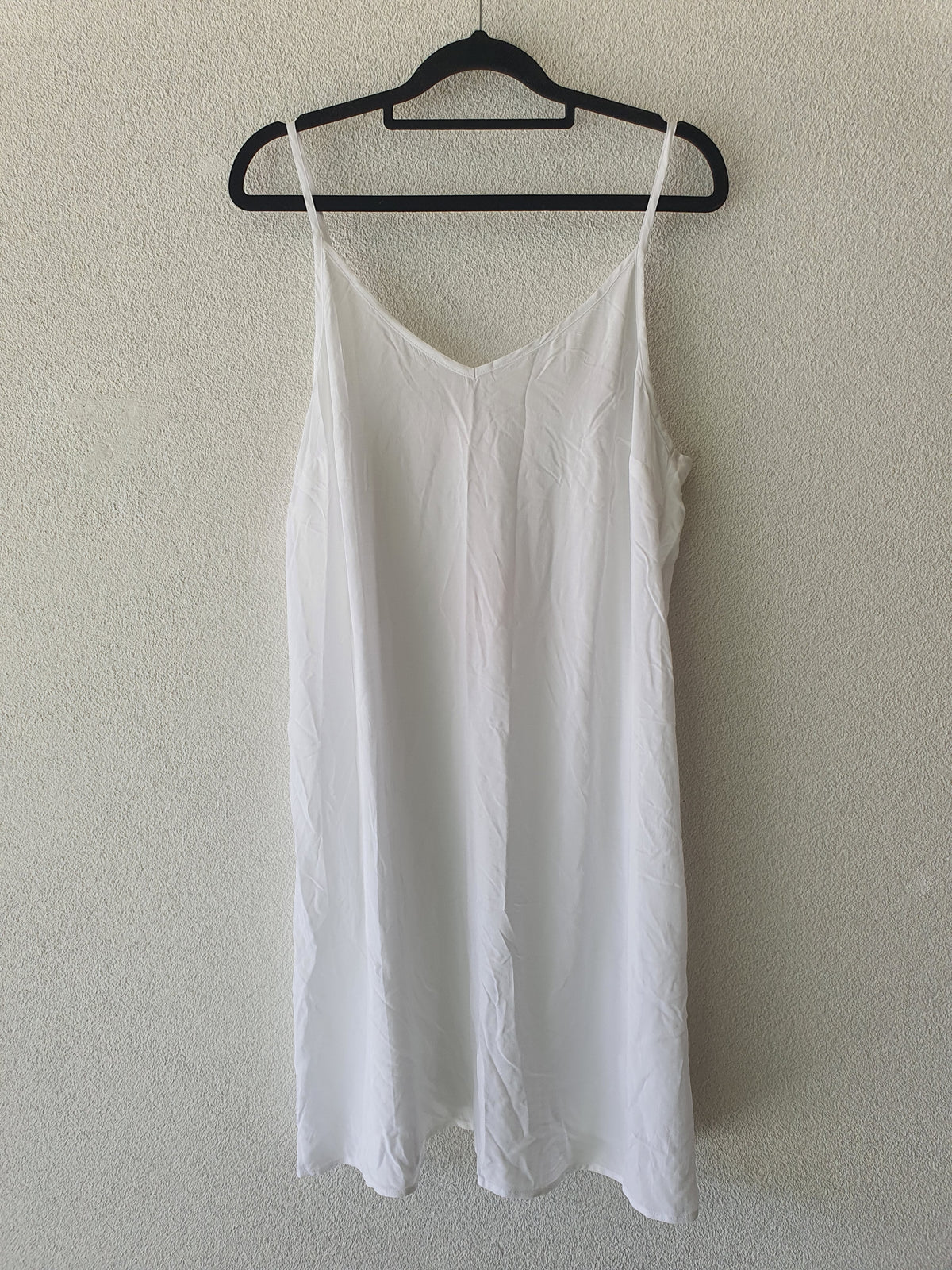 Zest White slip under dress 14