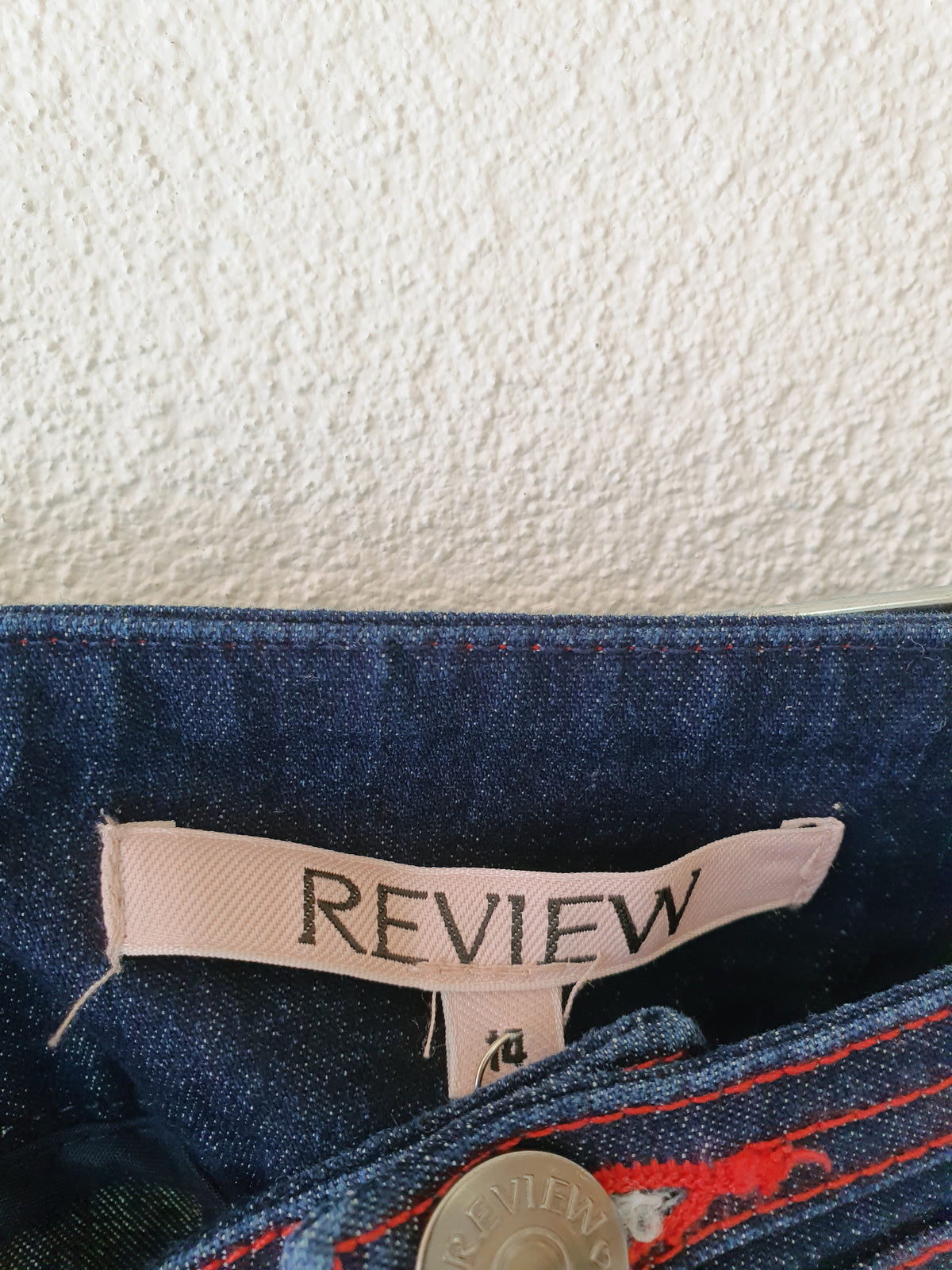 Review Shorts 14