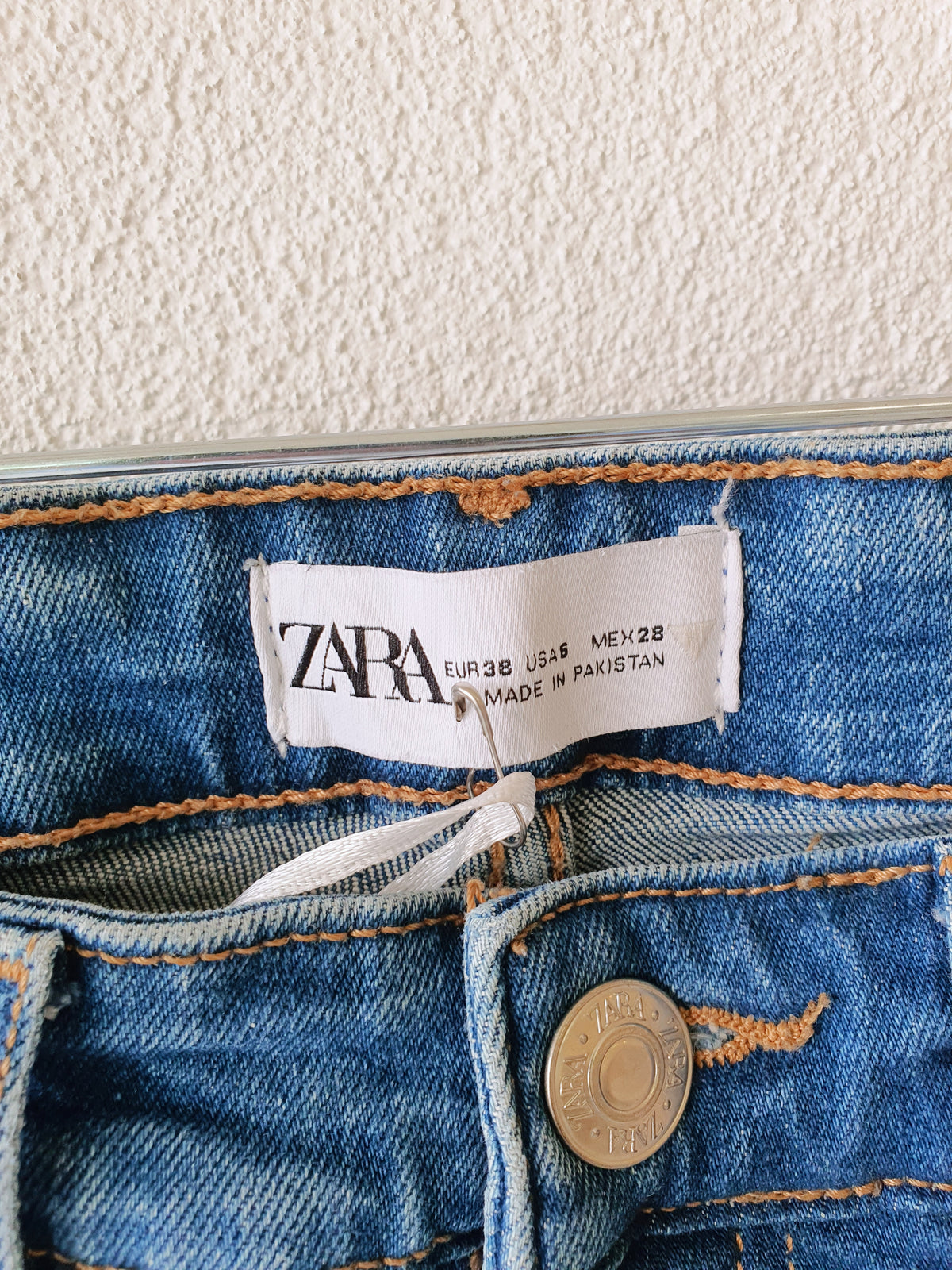 Zara Jeans 38