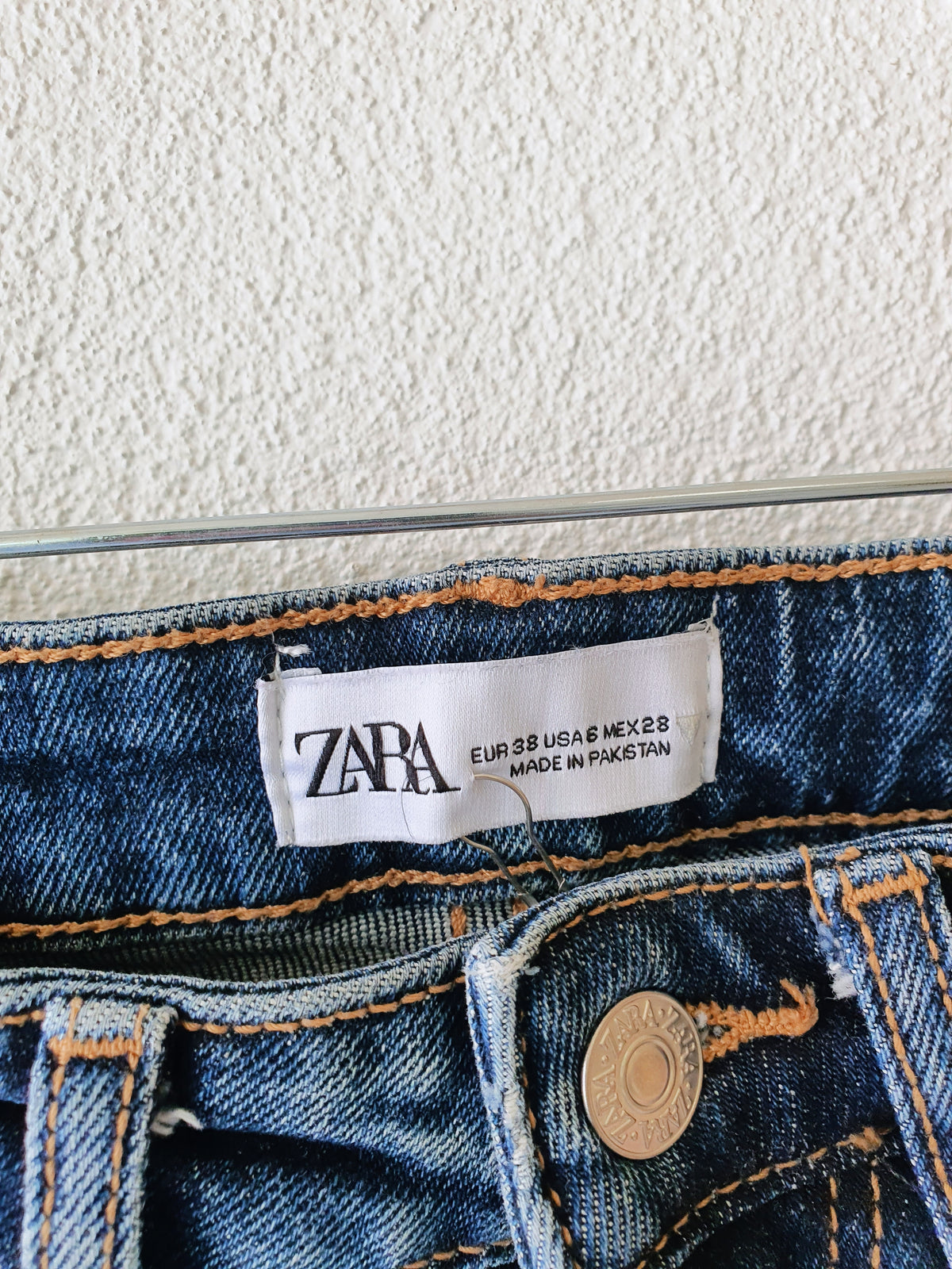 Zara Jeans 38