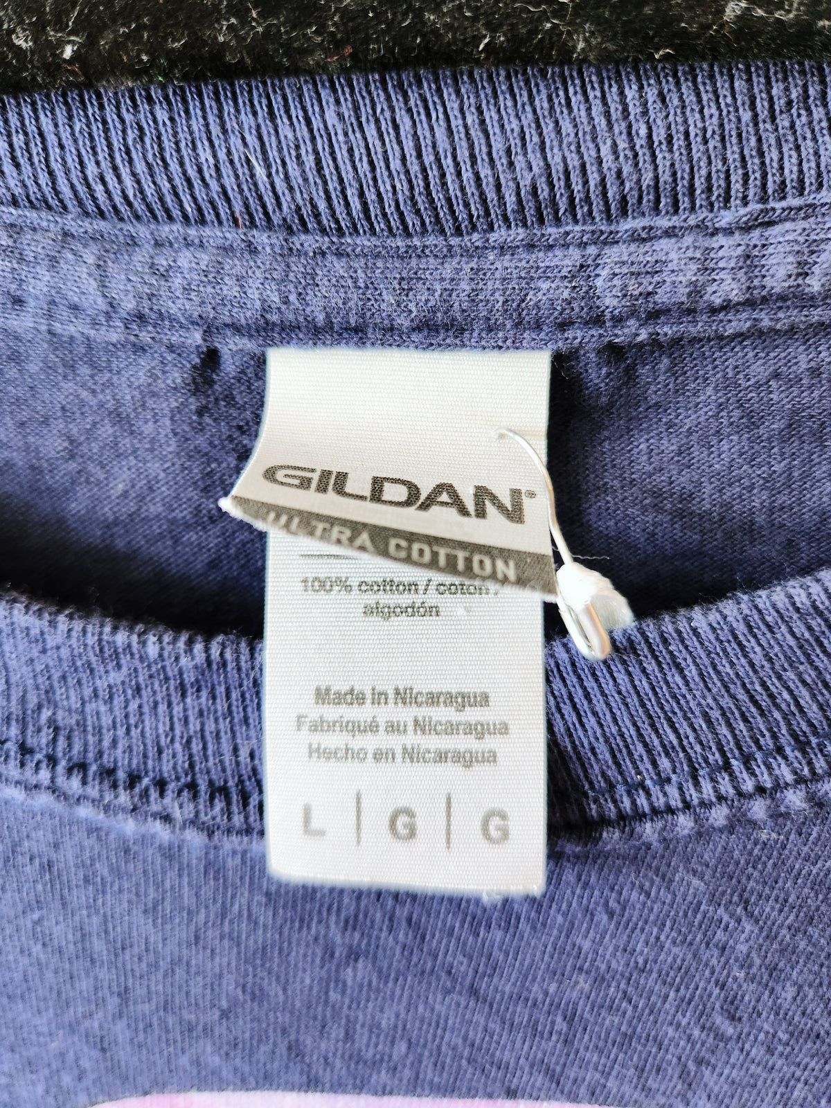 Gildan top L