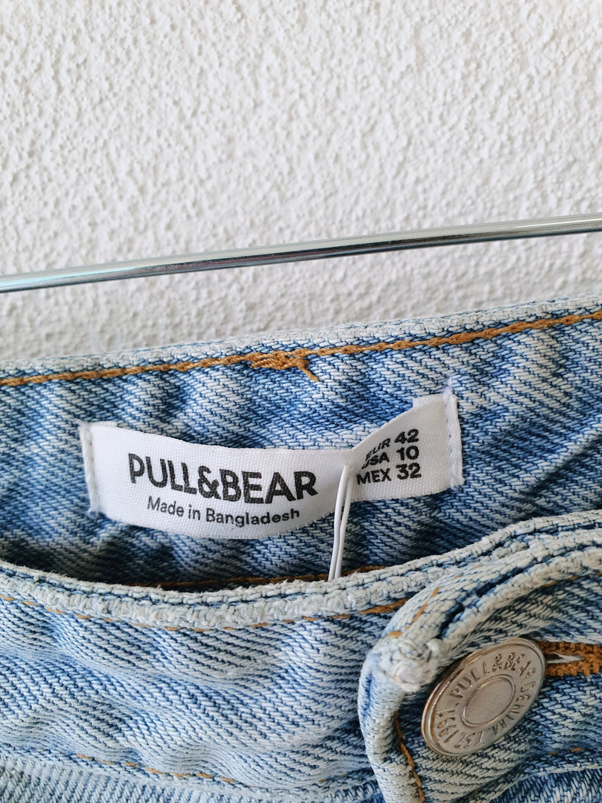 Pull &amp; Bear Shorts 14