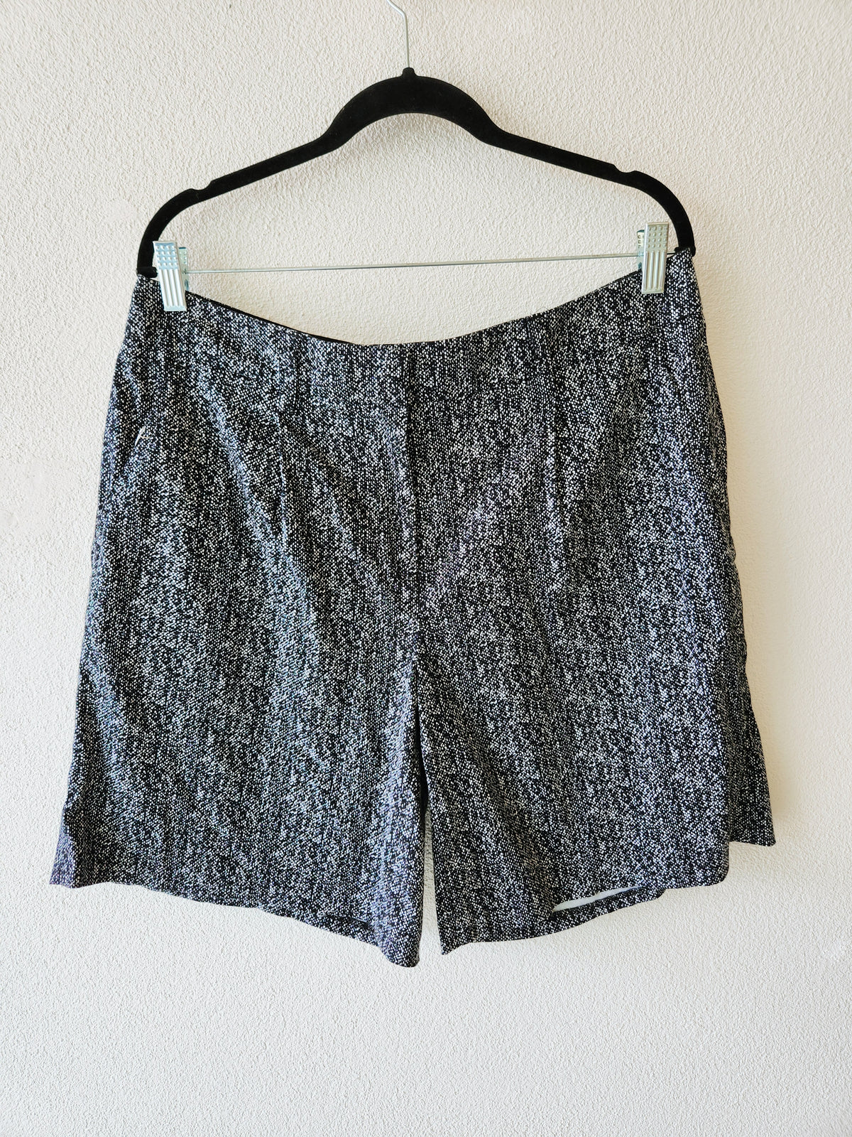 Max Shorts 14